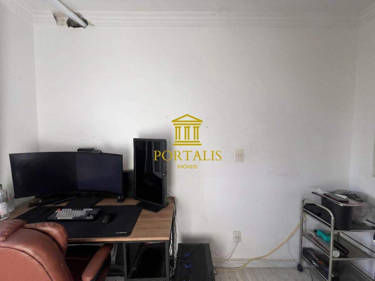 Apartamento, Castelo, 3 Quartos, 1 Vaga, 1 Suíte