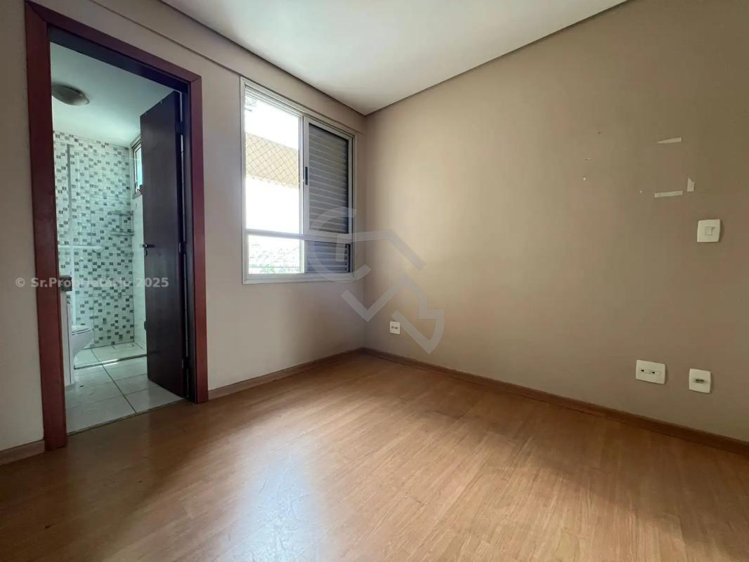 Apartamento, Floresta, 3 Quartos, 2 Vagas, 2 Suítes