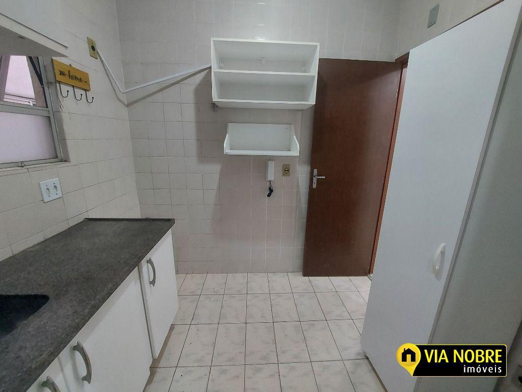Apartamento, Estoril, 3 Quartos, 1 Vaga, 1 Suíte