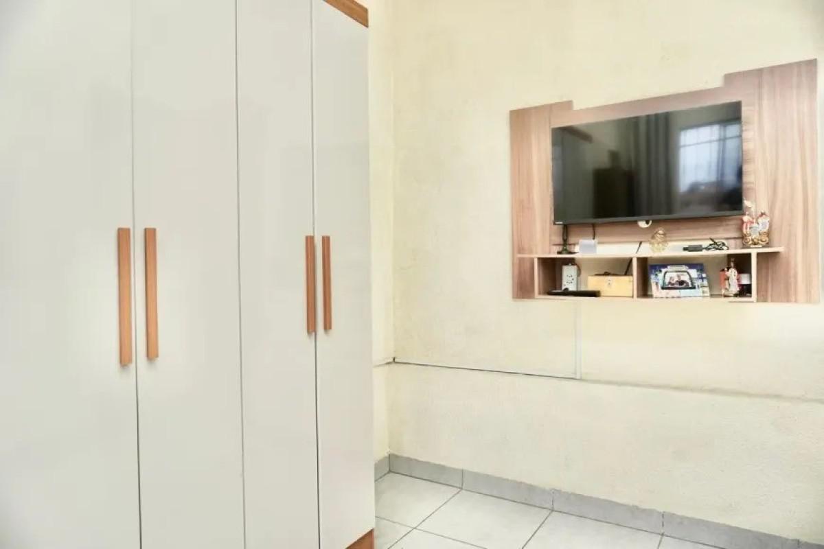Casa, Santa Cruz, 3 Quartos, 0 Vaga, 1 Suíte