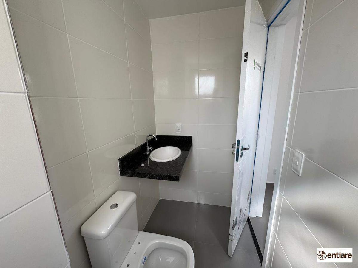 Apartamento, Jardim Atlântico, 2 Quartos, 1 Vaga, 1 Suíte