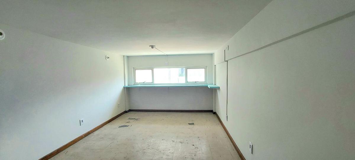 Andar, Savassi, 0 Quarto, 0 Vaga