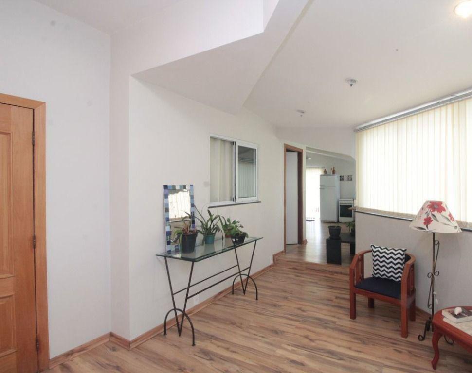 Cobertura, Funcionários, 5 Quartos, 1 Vaga, 2 Suítes