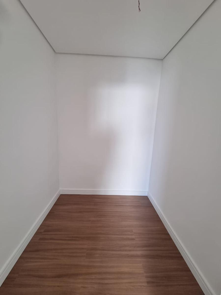 Casa, Planalto, 3 Quartos, 2 Vagas, 1 Suíte