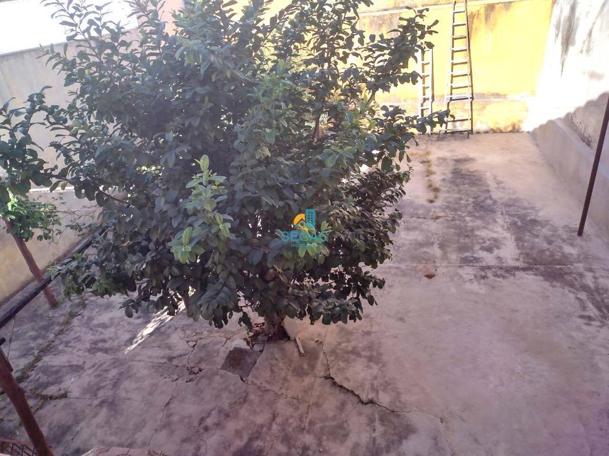 Casa, Prado, 4 Quartos, 2 Vagas, 1 Suíte