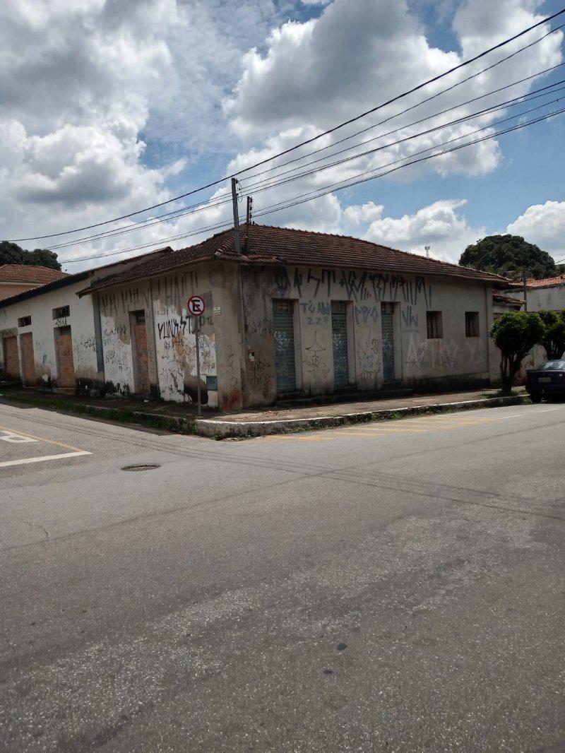 Lote, Centro, 0 Quarto, 0 Vaga