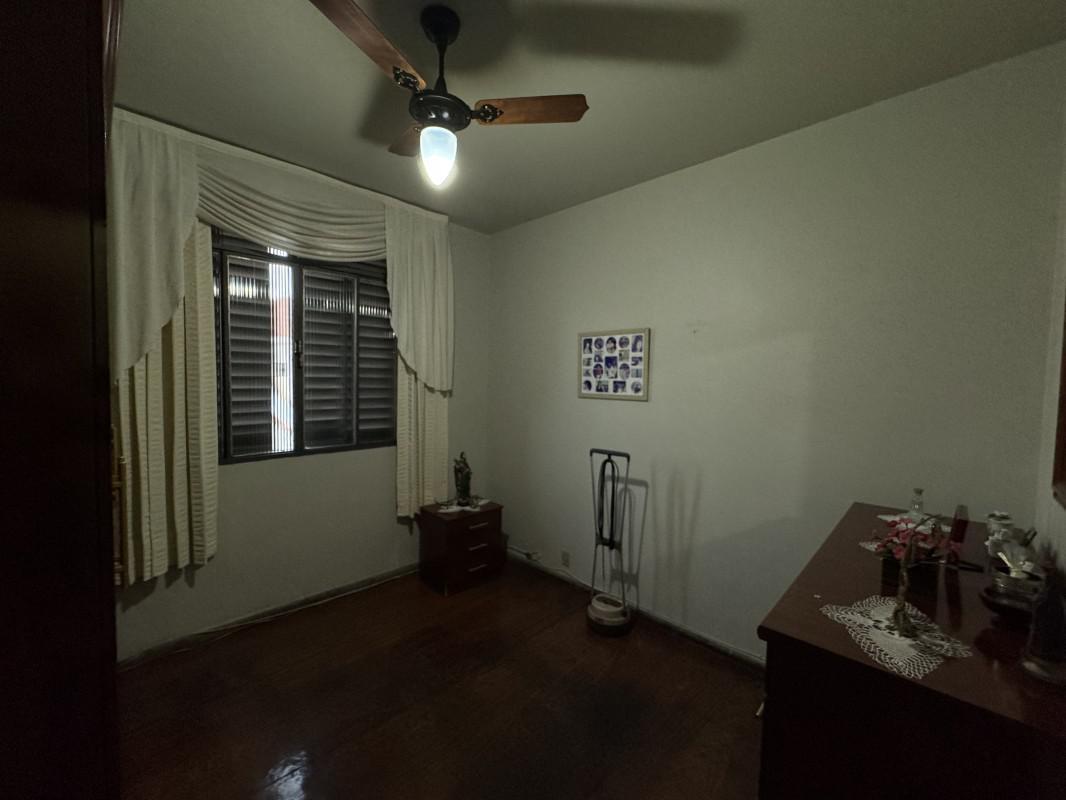 Casa, Sagrada Família, 3 Quartos, 1 Vaga, 1 Suíte