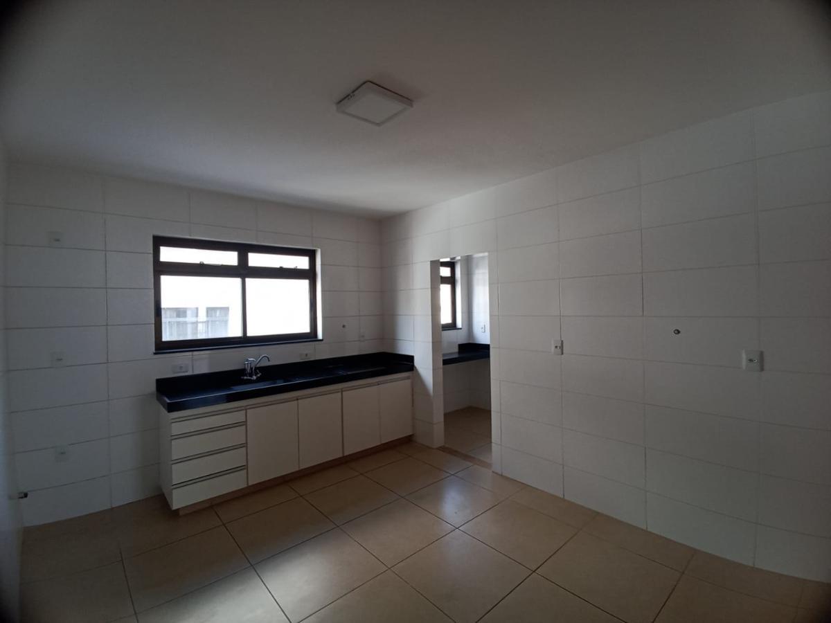 Apartamento, Centro, 3 Quartos, 2 Vagas, 1 Suíte