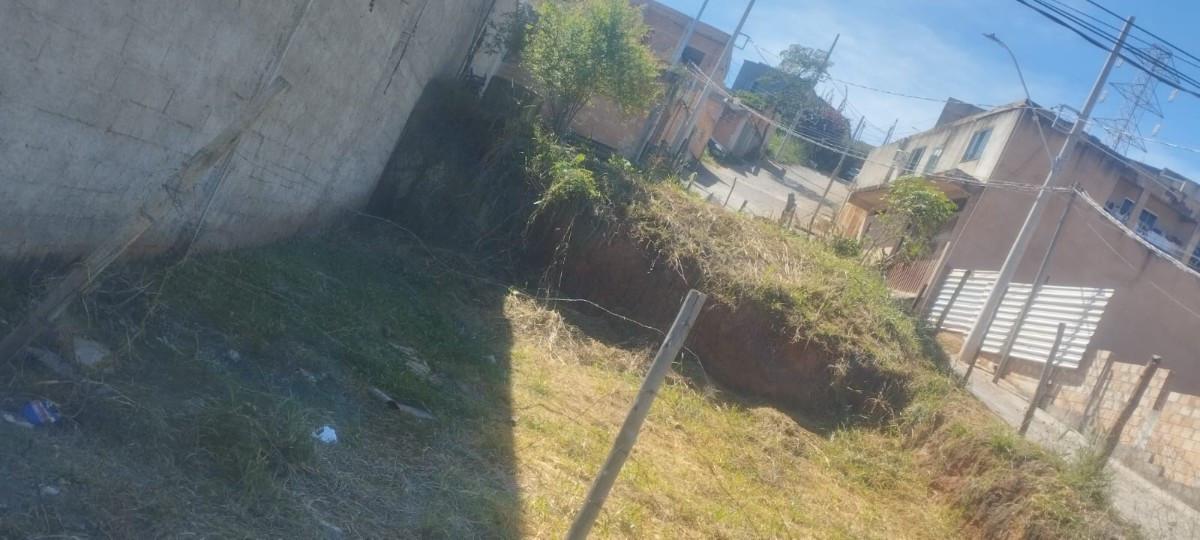 Lote, Juliana, 0 Quarto, 0 Vaga