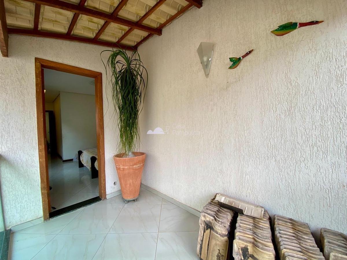 Casa, Céu Azul, 3 Quartos, 2 Vagas, 2 Suítes