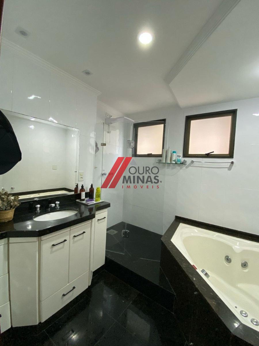 Apartamento, Centro, 3 Quartos, 2 Vagas, 1 Suíte