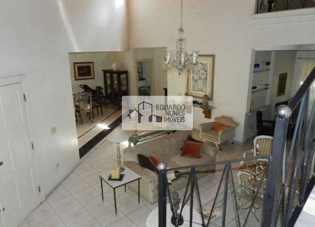 Casa, Santa Lúcia, 6 Quartos, 10 Vagas, 3 Suítes
