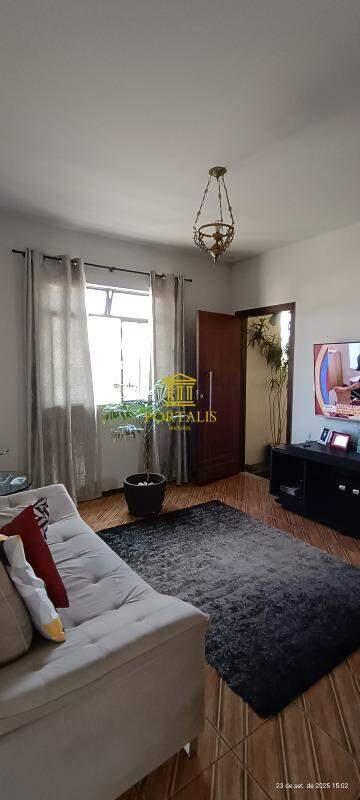 Apartamento, Sagrada Família, 2 Quartos, 1 Vaga