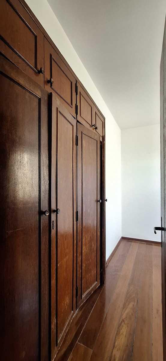 Apartamento, Floresta, 3 Quartos, 1 Vaga, 1 Suíte