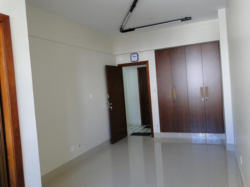 Sala, Centro, 0 Quarto, 1 Vaga