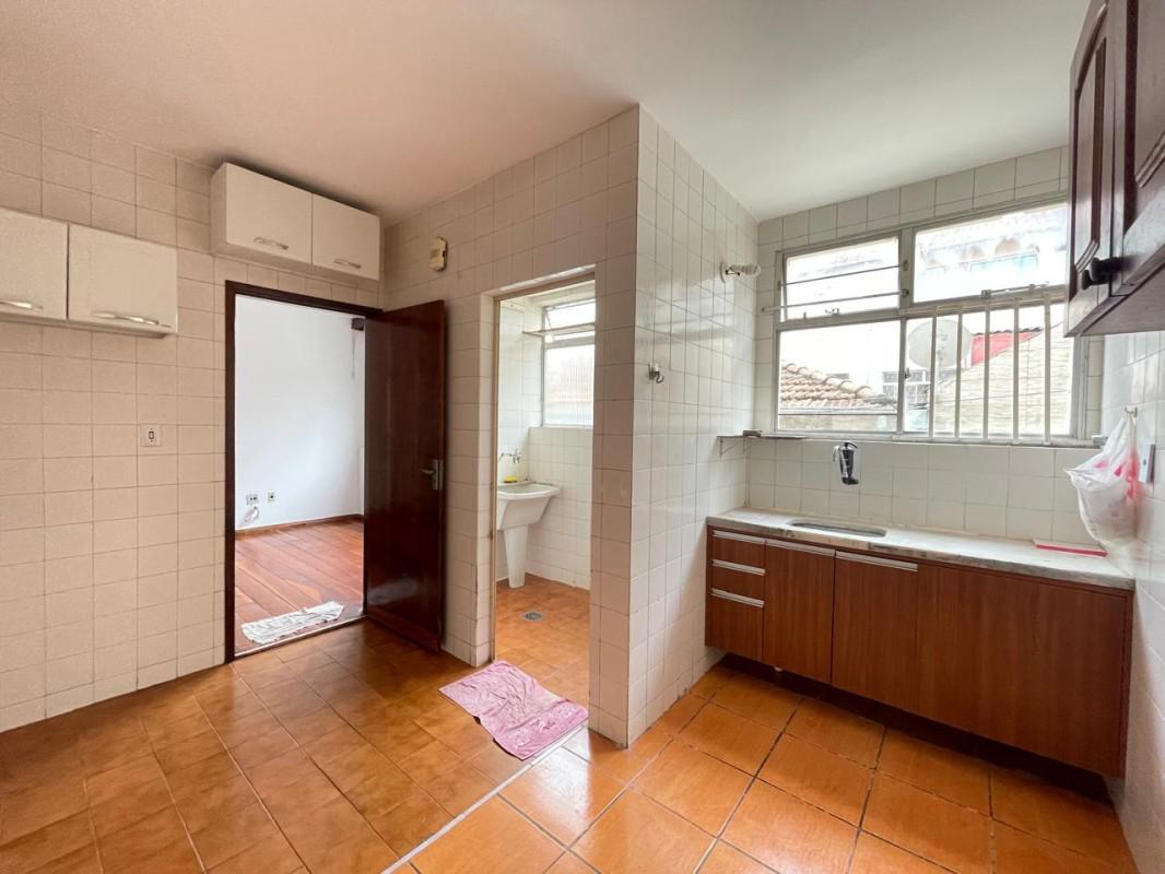 Apartamento, Sagrada Família, 2 Quartos, 1 Vaga