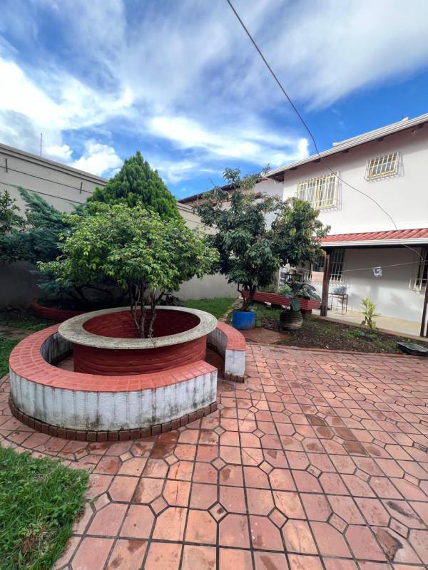 Casa, Central Parque, 4 Quartos, 0 Vaga, 1 Suíte