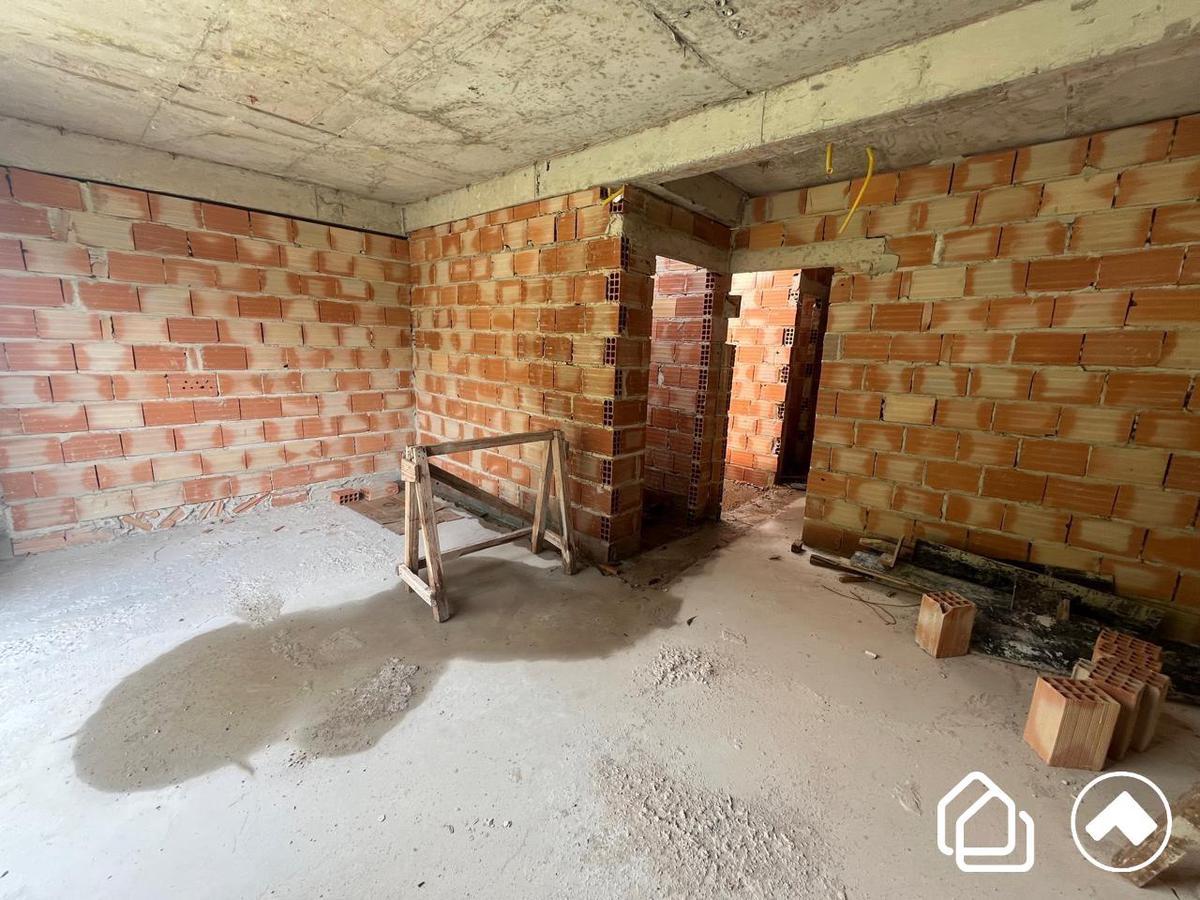 Casa, Buritis, 4 Quartos, 3 Vagas, 1 Suíte