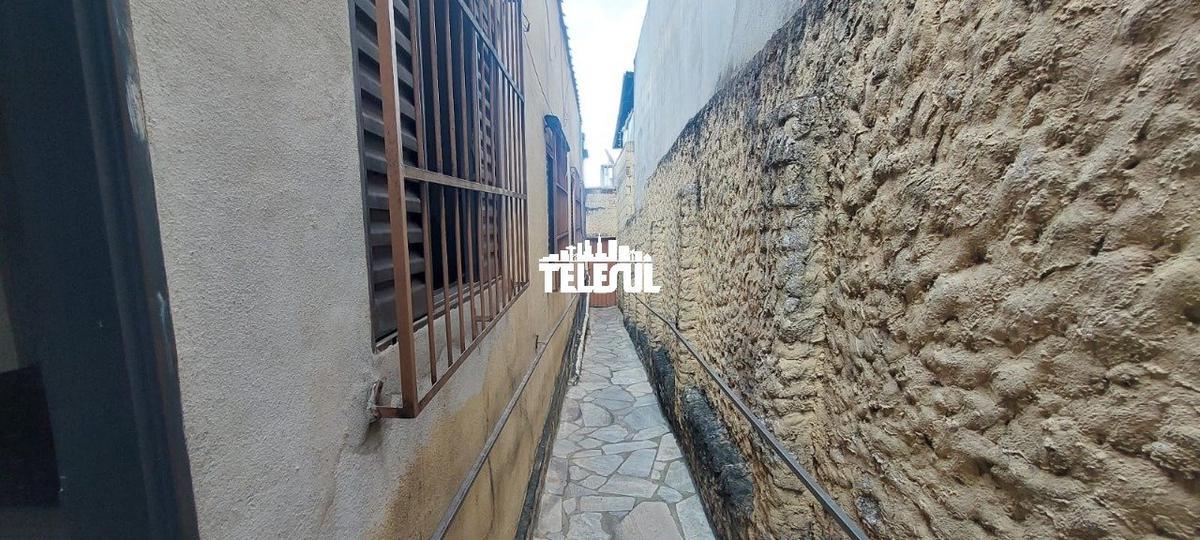 Casa, Vila São Geraldo, 4 Quartos, 1 Vaga, 1 Suíte