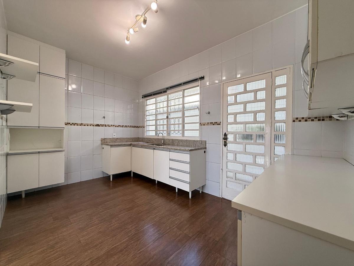 Casa, Santa Amélia, 3 Quartos, 2 Vagas, 1 Suíte