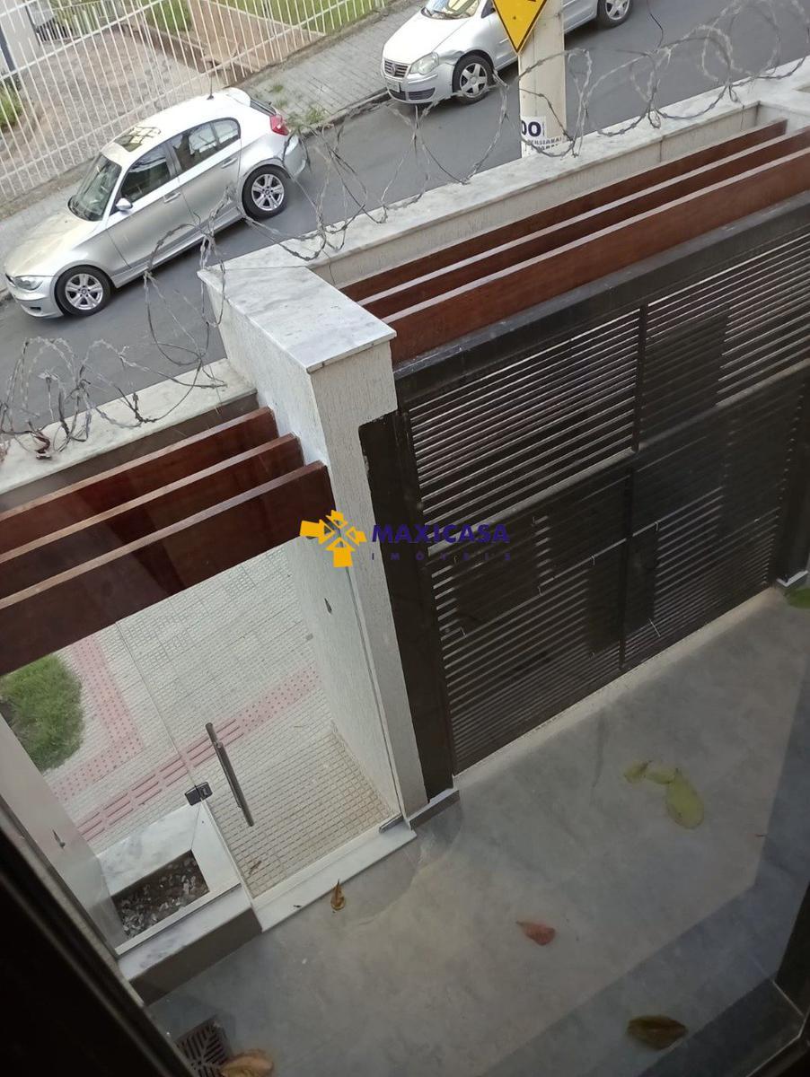 Casa, Santa Rosa, 3 Quartos, 4 Vagas, 3 Suítes