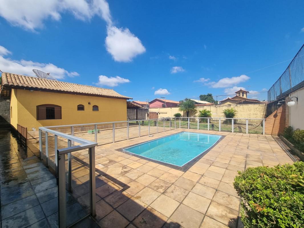 Casa, Amazonas, 2 Quartos, 5 Vagas, 1 Suíte