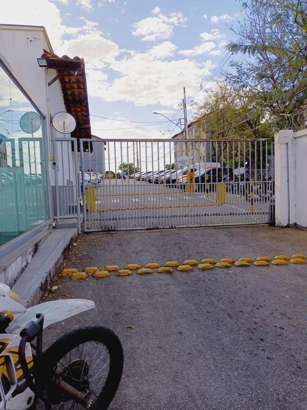 Apartamento, Vitória, 2 Quartos, 1 Vaga