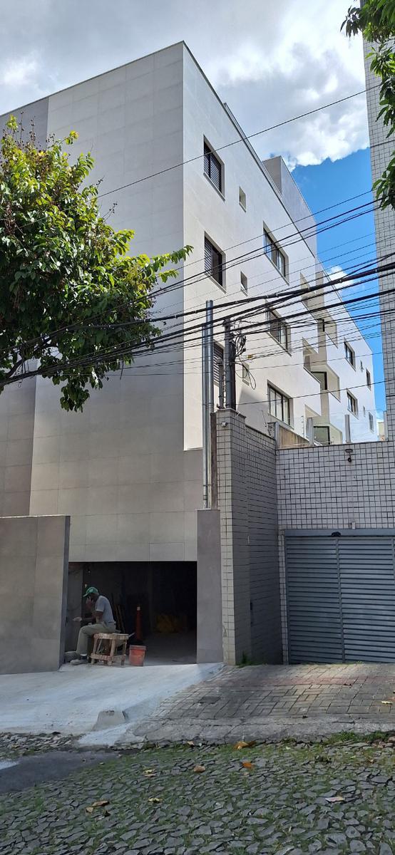 Cobertura, Sagrada Família, 3 Quartos, 3 Vagas, 1 Suíte