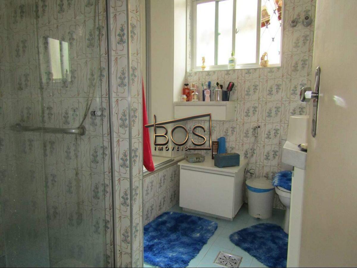 Casa, Colégio Batista, 4 Quartos, 2 Vagas, 1 Suíte
