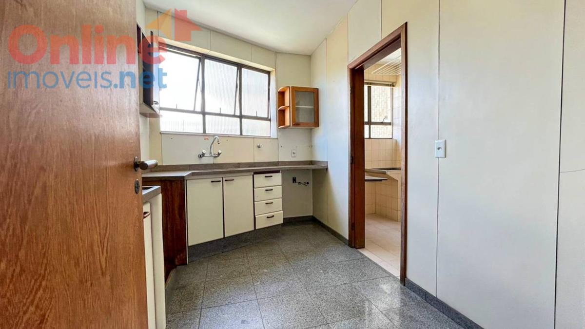 Apartamento, Cruzeiro, 4 Quartos, 0 Vaga, 1 Suíte