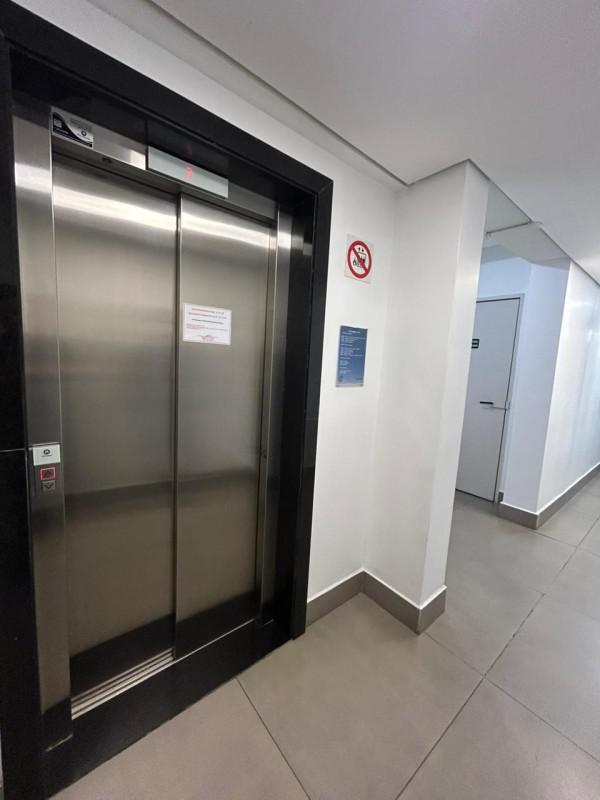 Apart Hotel, Funcionários, 1 Quarto, 1 Vaga, 1 Suíte