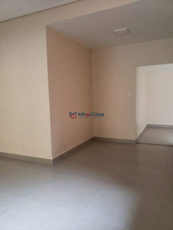 Casa, Funcionários, 1 Quarto, 6 Vagas