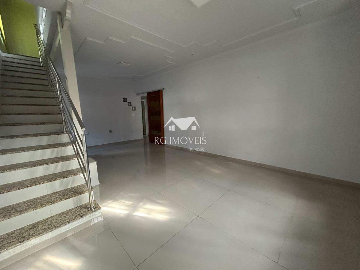 Casa, Diamante, 4 Quartos, 3 Vagas, 1 Suíte