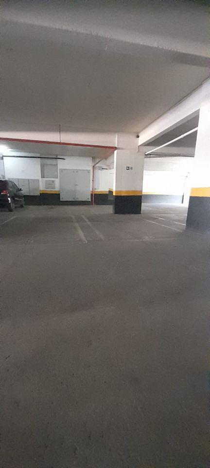 Garagem, Santa Efigênia