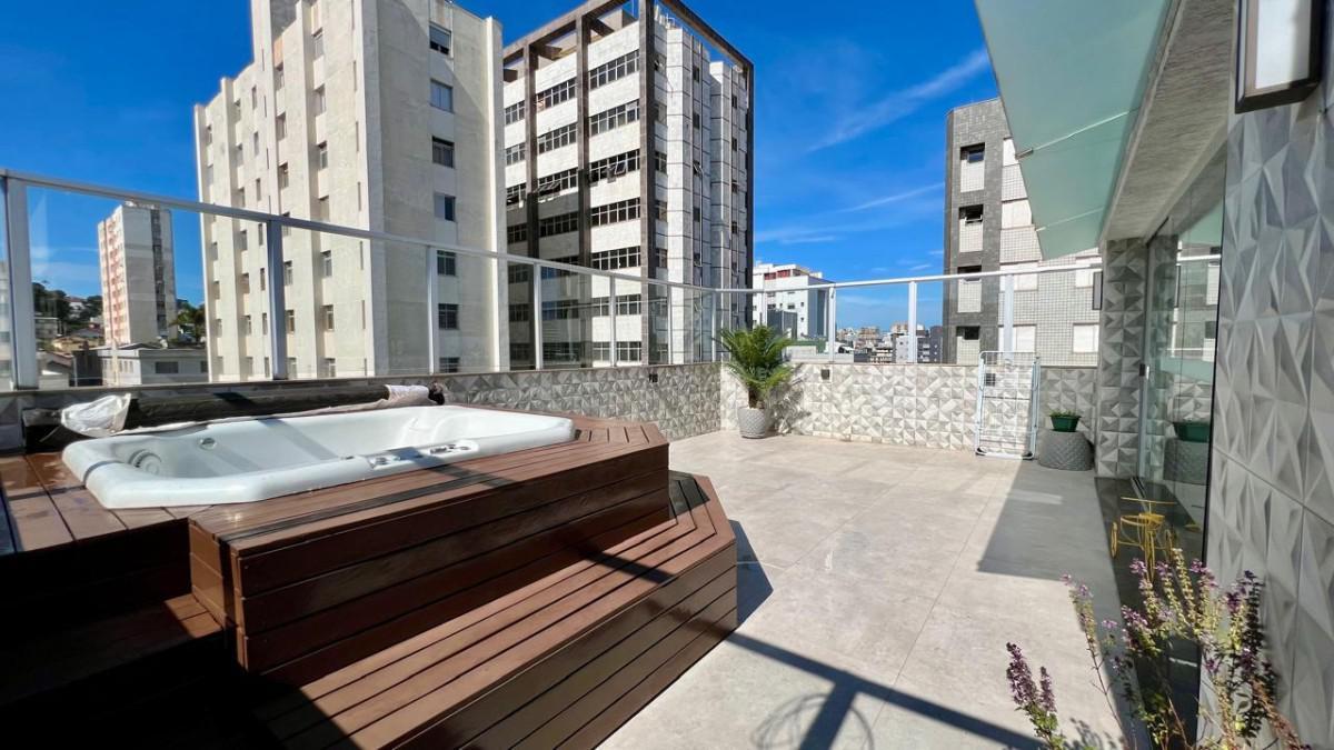 Cobertura, Santa Efigênia, 5 Quartos, 3 Vagas, 1 Suíte