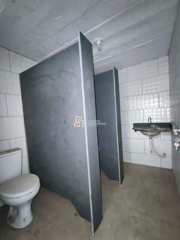 Galpão, Vila Universal