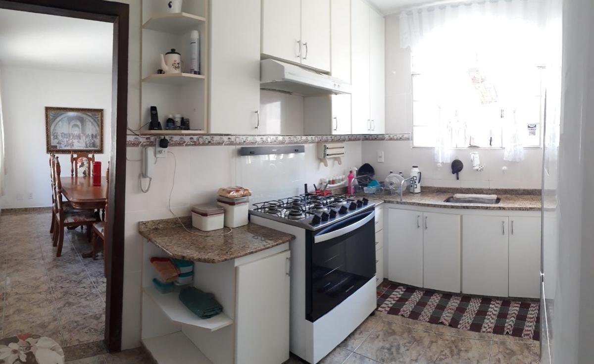 Casa, Vila Pérola, 3 Quartos, 5 Vagas, 1 Suíte