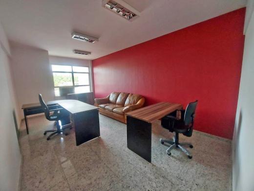 Sala, Barro Preto, 0 Quarto, 0 Vaga