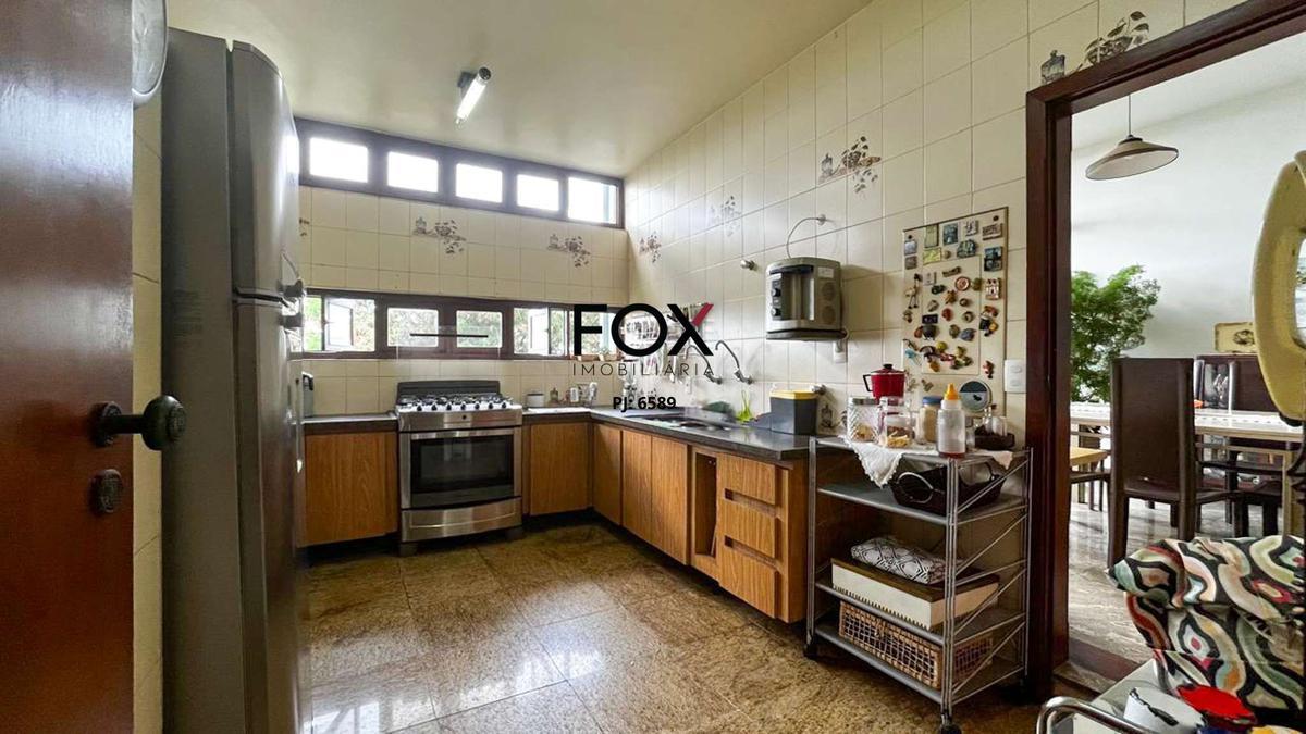 Casa, São Lucas, 4 Quartos, 5 Vagas, 3 Suítes