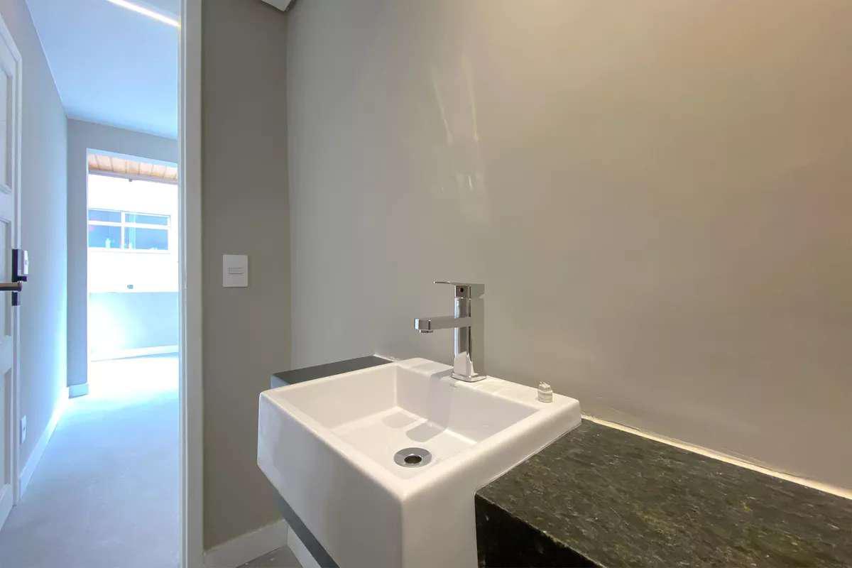 Apartamento, Vila Paris, 2 Quartos, 2 Vagas, 2 Suítes