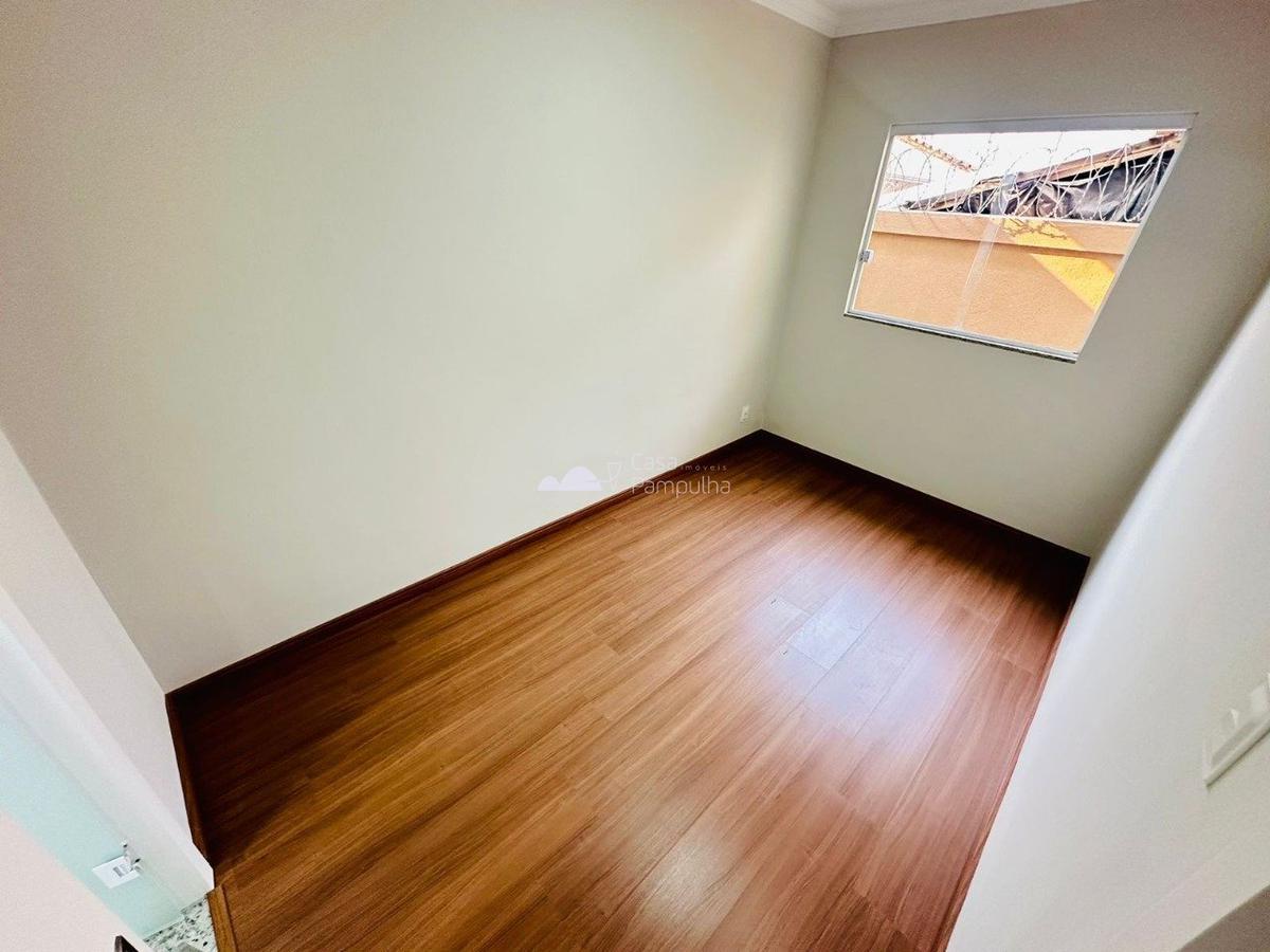 Casa, Candelária, 3 Quartos, 1 Vaga, 1 Suíte
