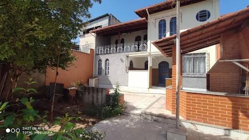 Casa, Professores, 3 Quartos, 4 Vagas, 1 Suíte