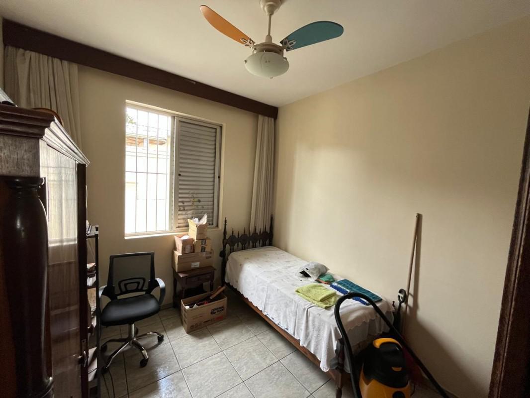 Casa, Calafate, 5 Quartos, 3 Vagas, 1 Suíte