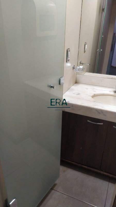Sala, Savassi, 0 Quarto, 3 Vagas
