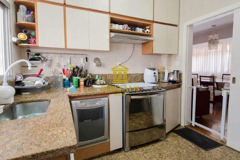 Apartamento, Sion, 4 Quartos, 2 Vagas, 1 Suíte