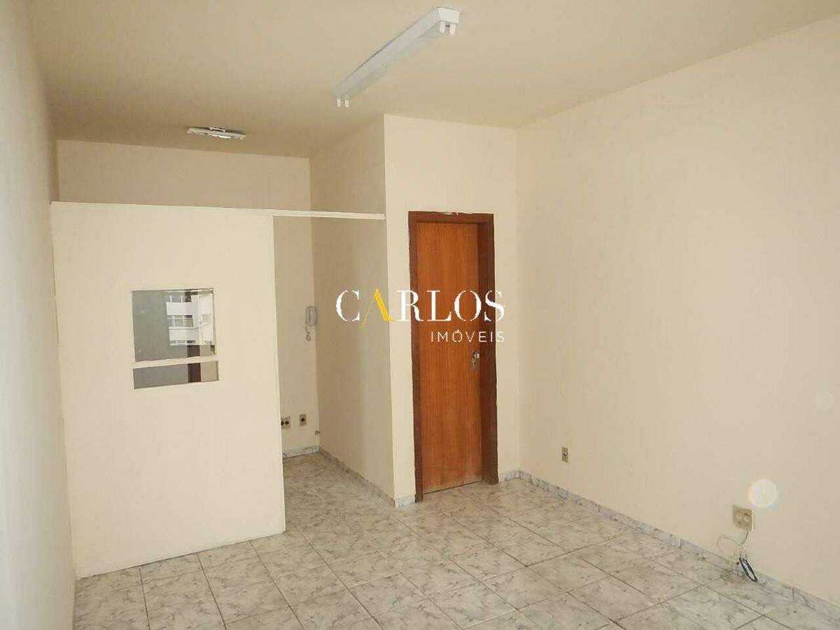 Sala, Centro