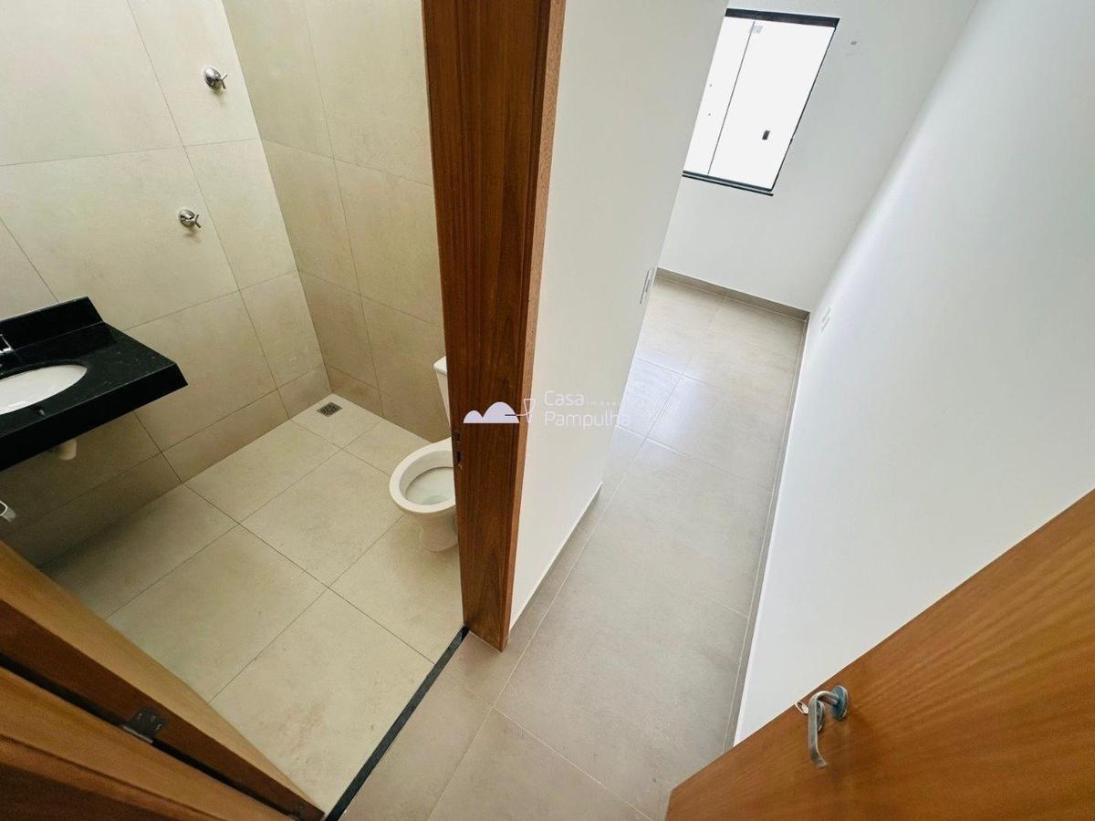 Casa, Santa Mônica, 2 Quartos, 1 Vaga, 2 Suítes