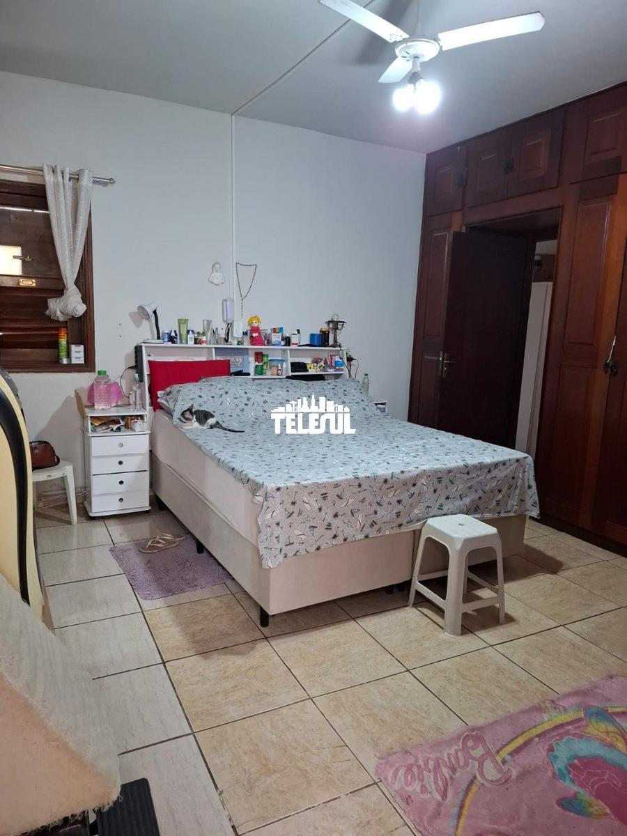 Casa, Jardim Sion, 4 Quartos, 5 Vagas, 2 Suítes