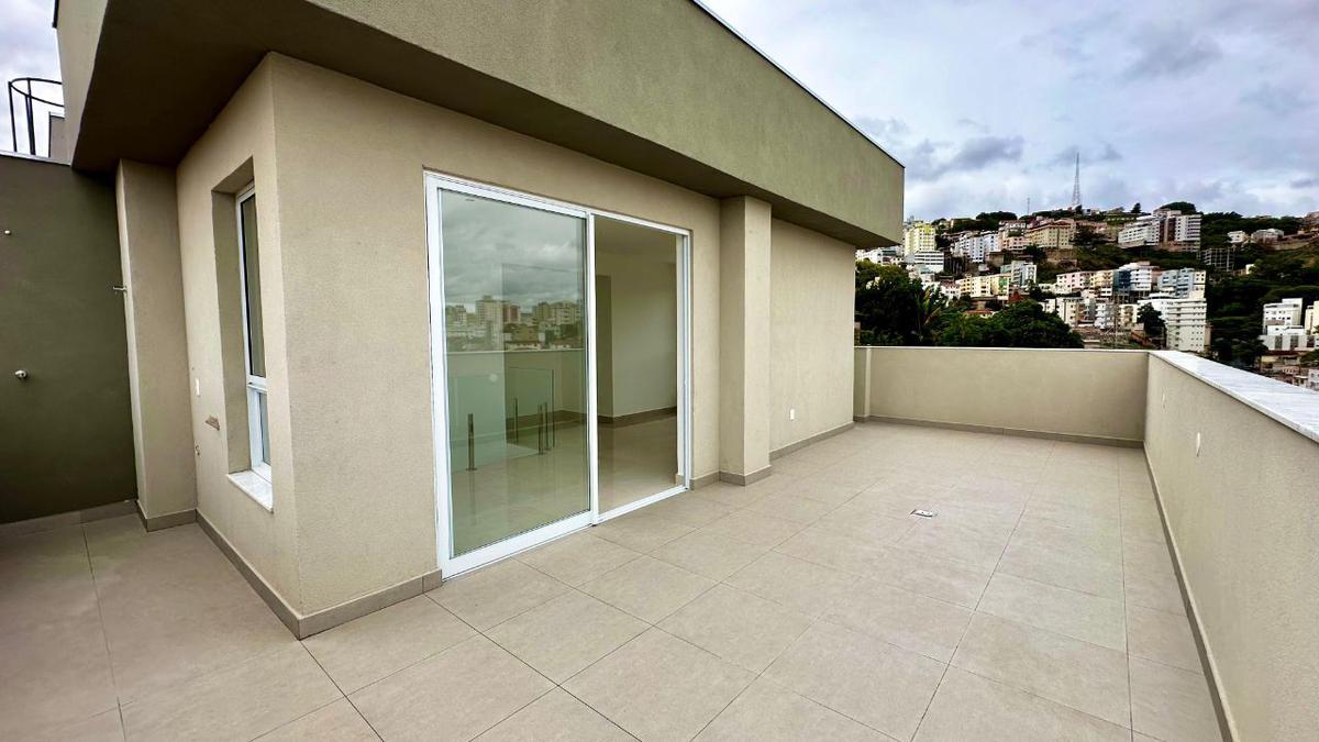 Cobertura, Santa Efigênia, 2 Quartos, 1 Vaga, 1 Suíte