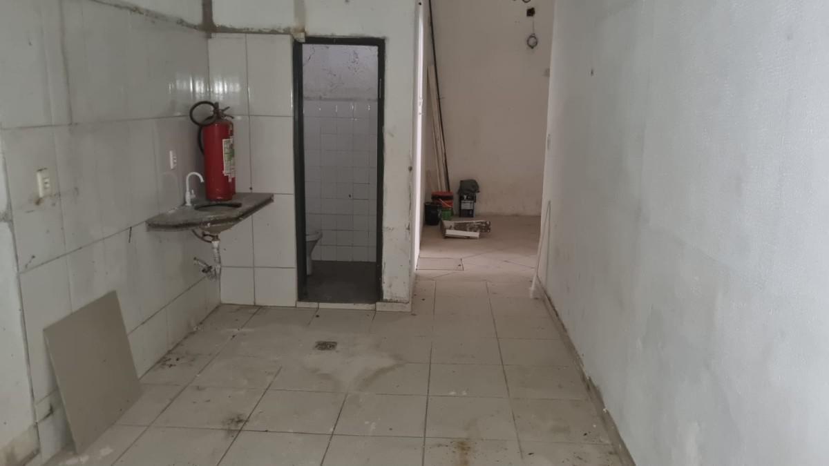 Andar, Centro, 0 Quarto, 0 Vaga